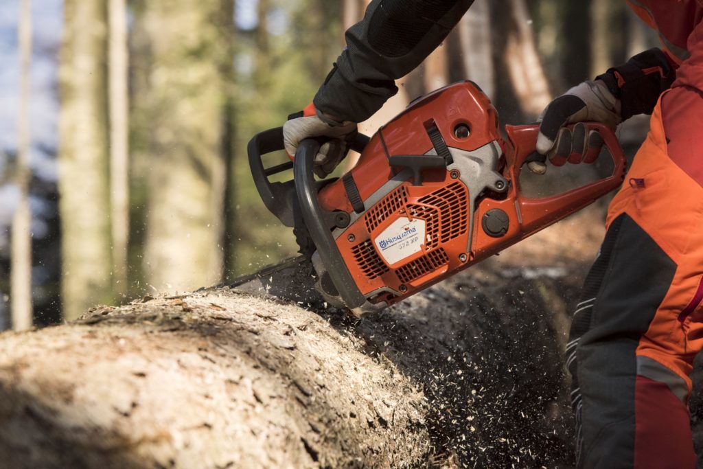 Husqvarna_572XP_Action_5-1024x683