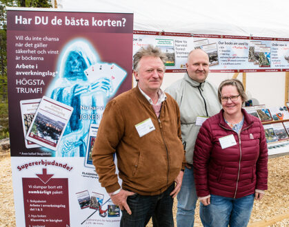 Mora In Europe på SkogsNolia. Fr. v: Per-Erik Persson, Björn Persson och Eva-Helene Danielsson. Foto: Per Eriksson.