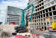 Kobelco levererar jätterivare