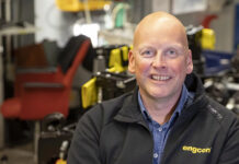 Krister Blomgren lämnar rollen som vd för Engcon, grundaren ersätter